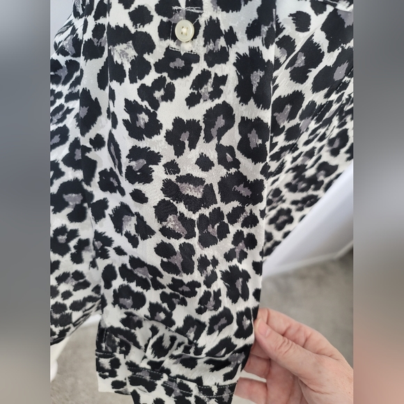 LOFT button down animal print blouse - Picture 6 of 7